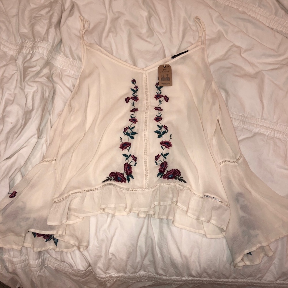 NWT ✧･ﾟAE OTS TOP